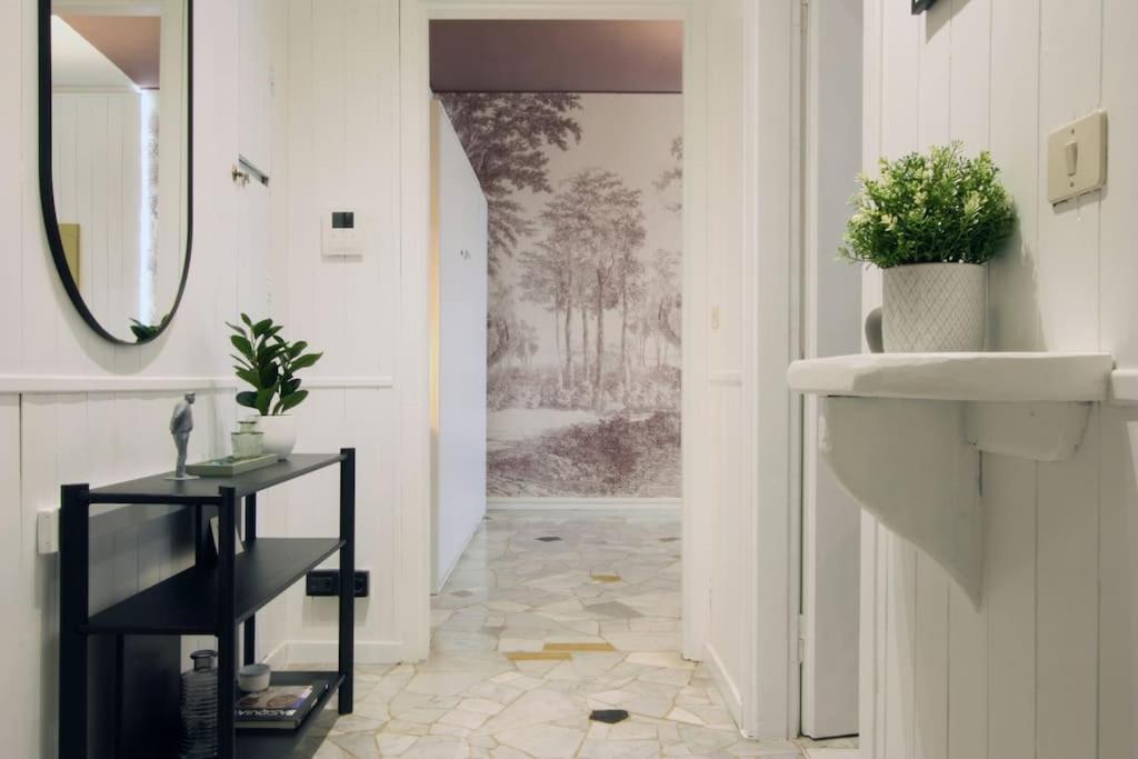 Primaticcio Metro E Aria Condizionata Apartment Milan Bagian luar foto